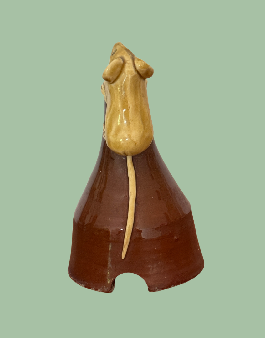 Side View of David Cleverly Collectable Pie Vent with Sweet Mouse Decoration 