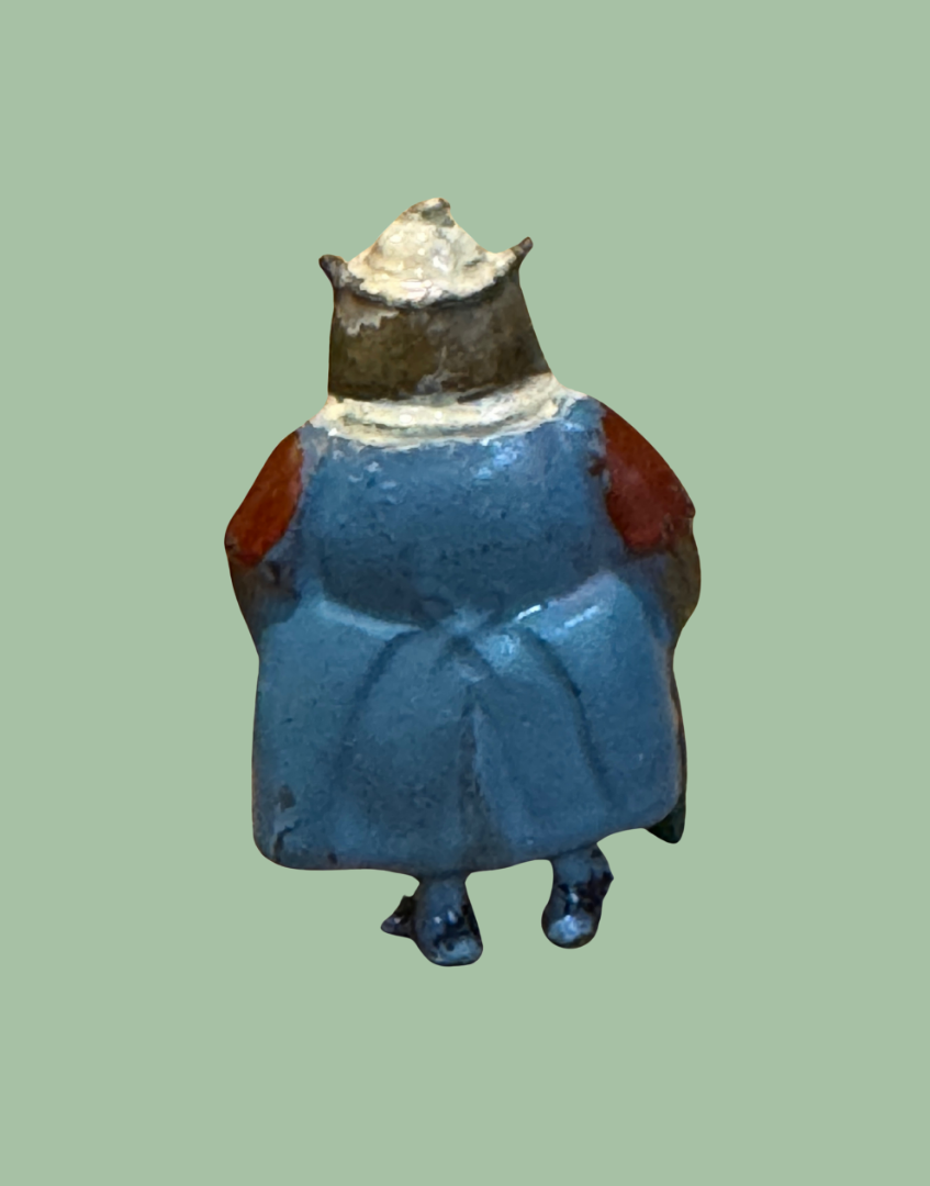 1930s Cadbury Cococub Granny Owl Lead Figure, Ernest Aris and Britains
