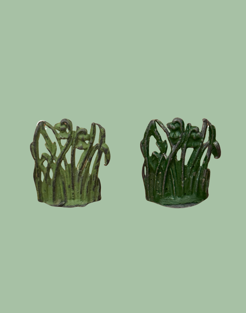1920s Britains Green Pond Foliage Lead Farm Accessories Pair
