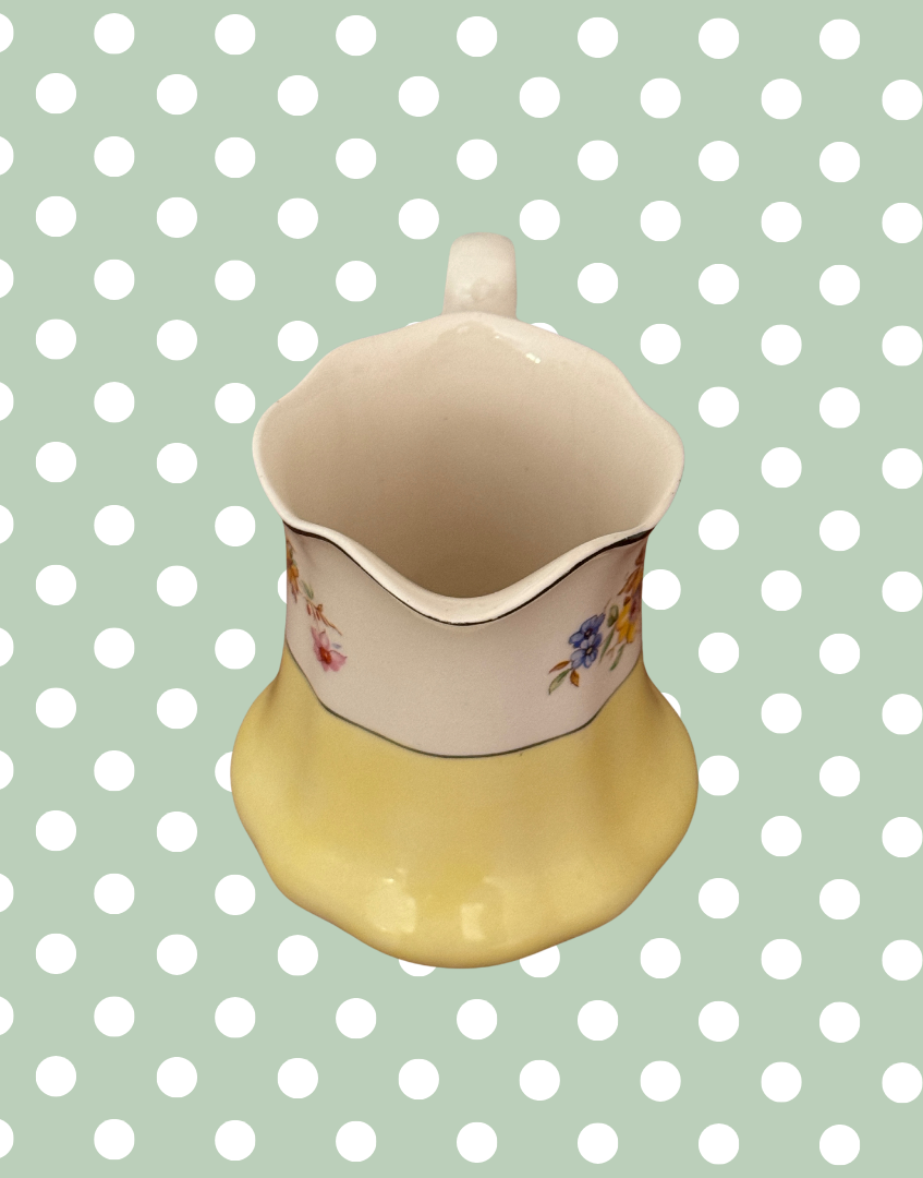 Johnson Bros Pareek ‘Lombardy’ Floral Yellow Jug | Vintage English Pretty Milk Creamer 1930s-1940s
