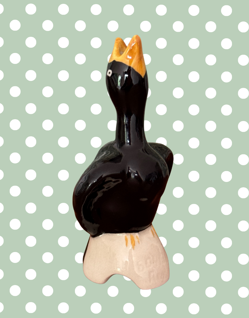 Highly Collectible Black & Yellow Pie Bird on White Perch | Mid-Century British Traditional Baking Desig