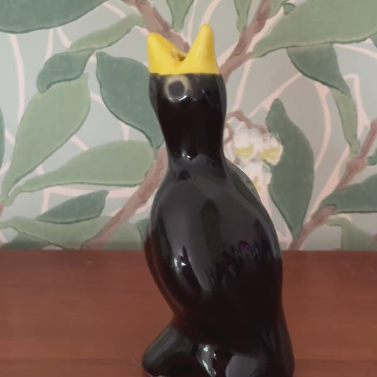 Classic & Charming Black & Yellow Vintage Pie Bird | Sing a Song of Sixpence Style With Characterful Eyes