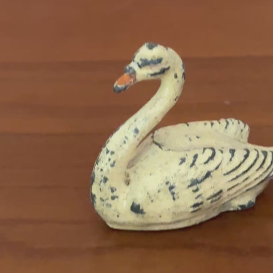 Elegant Cream Small Swan Swimming Figurine | 1920s Britains Vintage Lead Toy Collectable