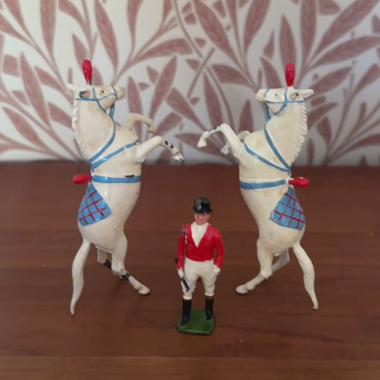 Rare Britains Ltd 1936 Circus Figures Collectable Set | Two Prancing Horses & Colourful Ringmaster Hand Painted Lead Figurines