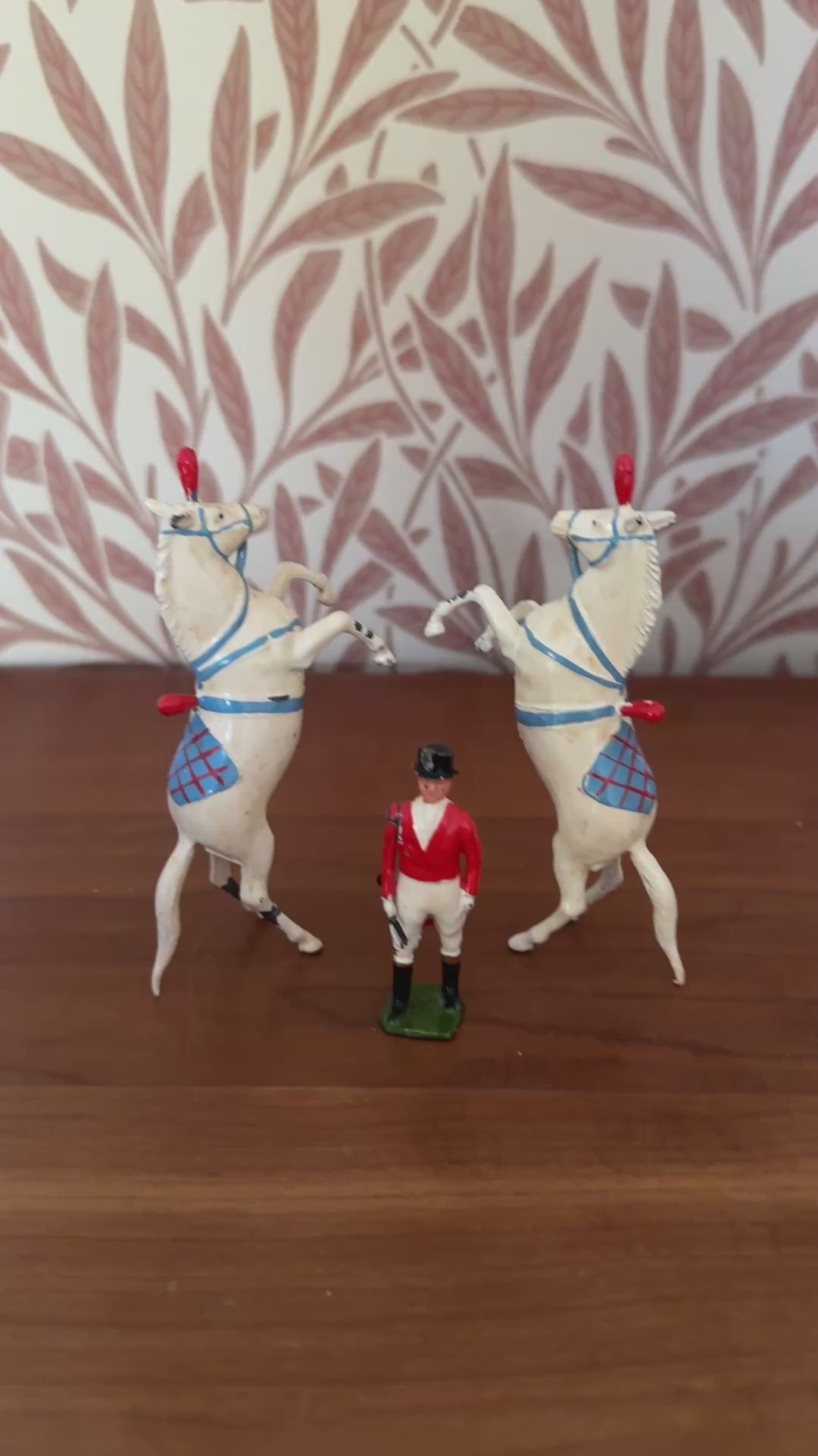 Rare Britains Ltd 1936 Circus Figures Collectable Set | Two Prancing Horses & Colourful Ringmaster Hand Painted Lead Figurines