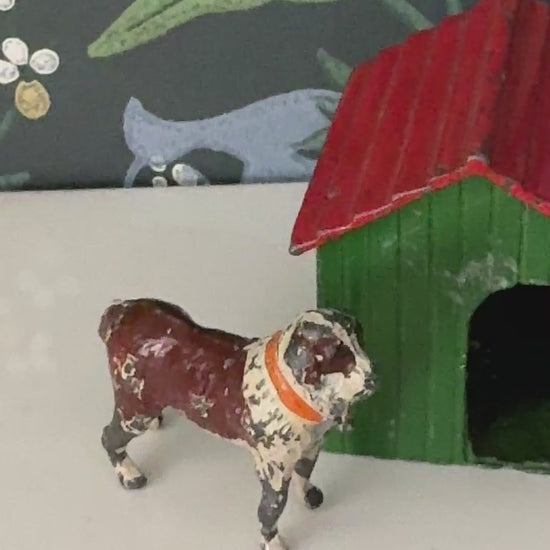 Britains Ltd Brown, Black and White Dog with Kennel | 1920s Vintage Lead Toy Collectables