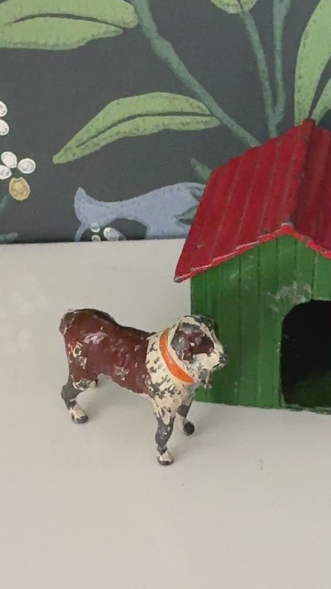 Britains Ltd Brown, Black and White Dog with Kennel | 1920s Vintage Lead Toy Collectables