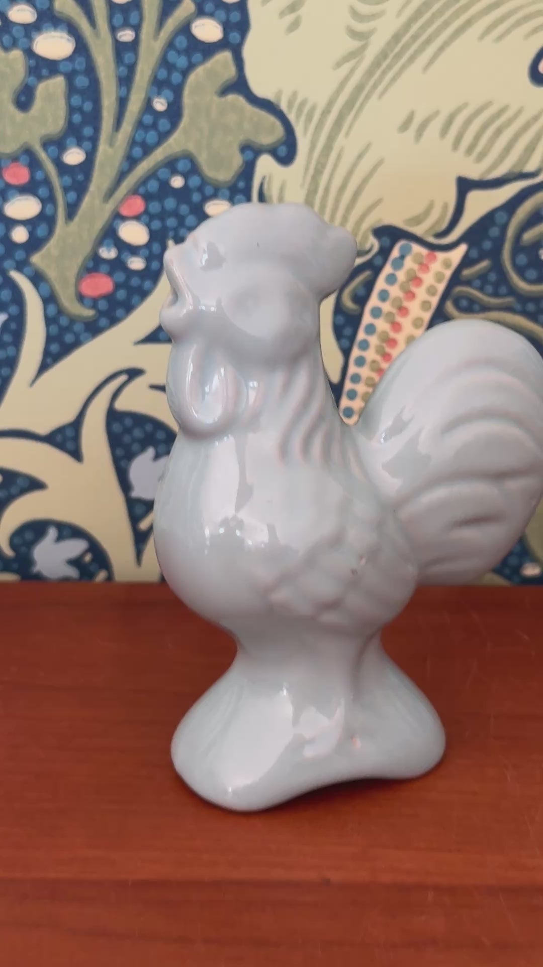 close up of vintage bird shaped baking tool