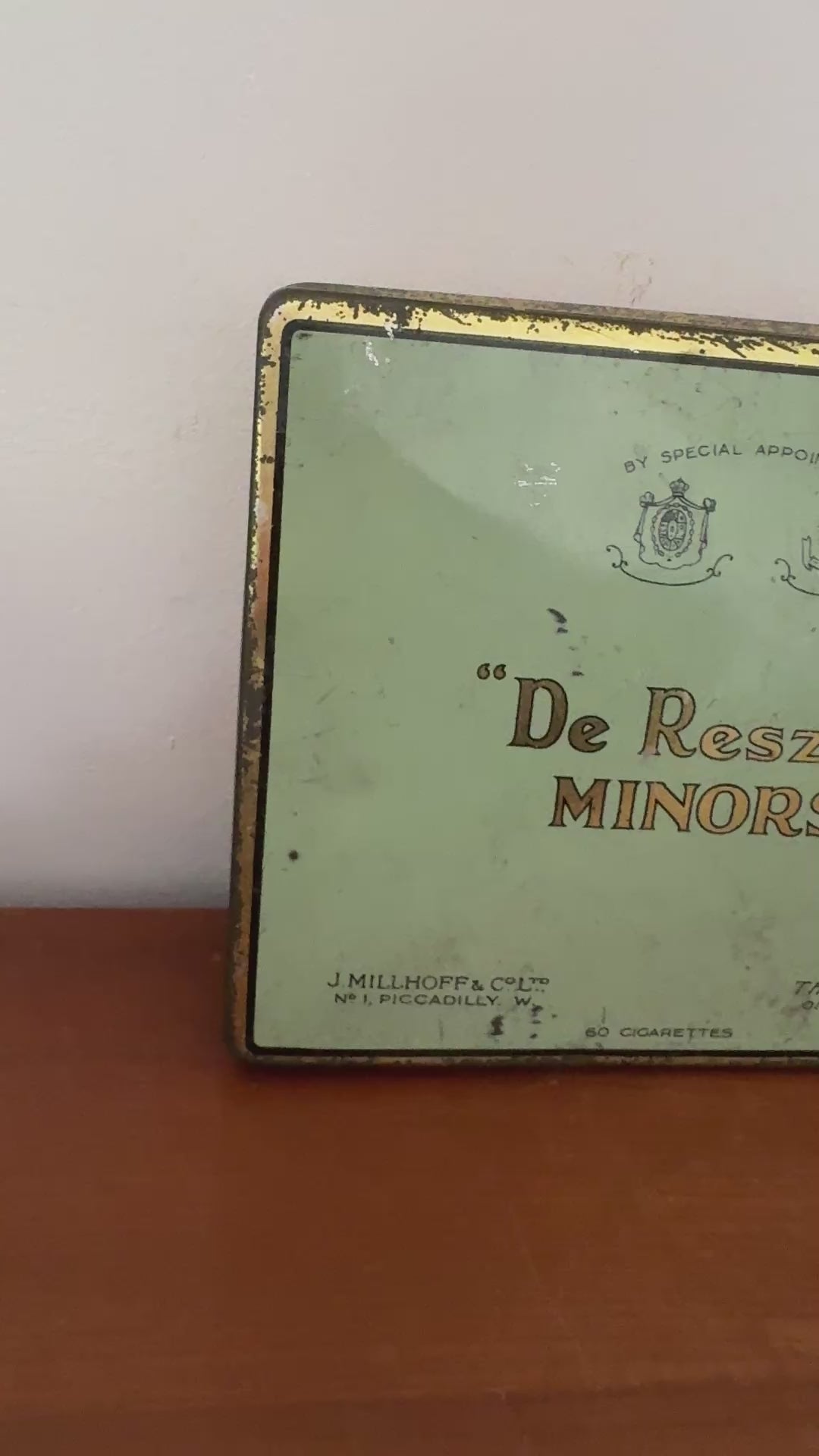 Vintage 'De Reszke Minors' Cigarette Tin | Antique Tobacco Collectible with Royal Appointment