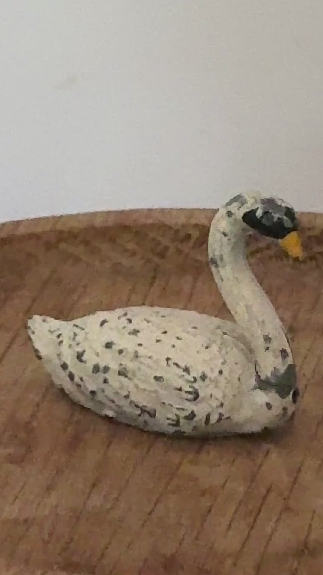Small White Elegant Swan Collectable | Britains Ltd Vintage Lead Water Bird (1920s)