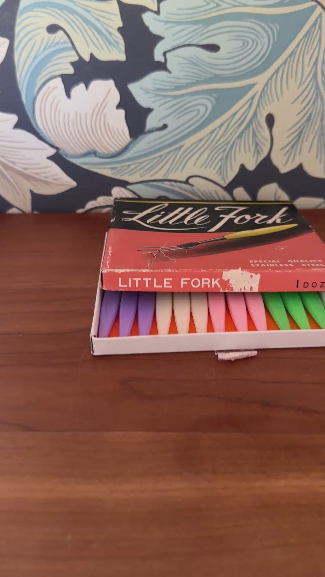 Vintage 'Little Forks' Set | Mid-Century Stainless Steel Canapé Forks with Retro Pretty Pastel Handles