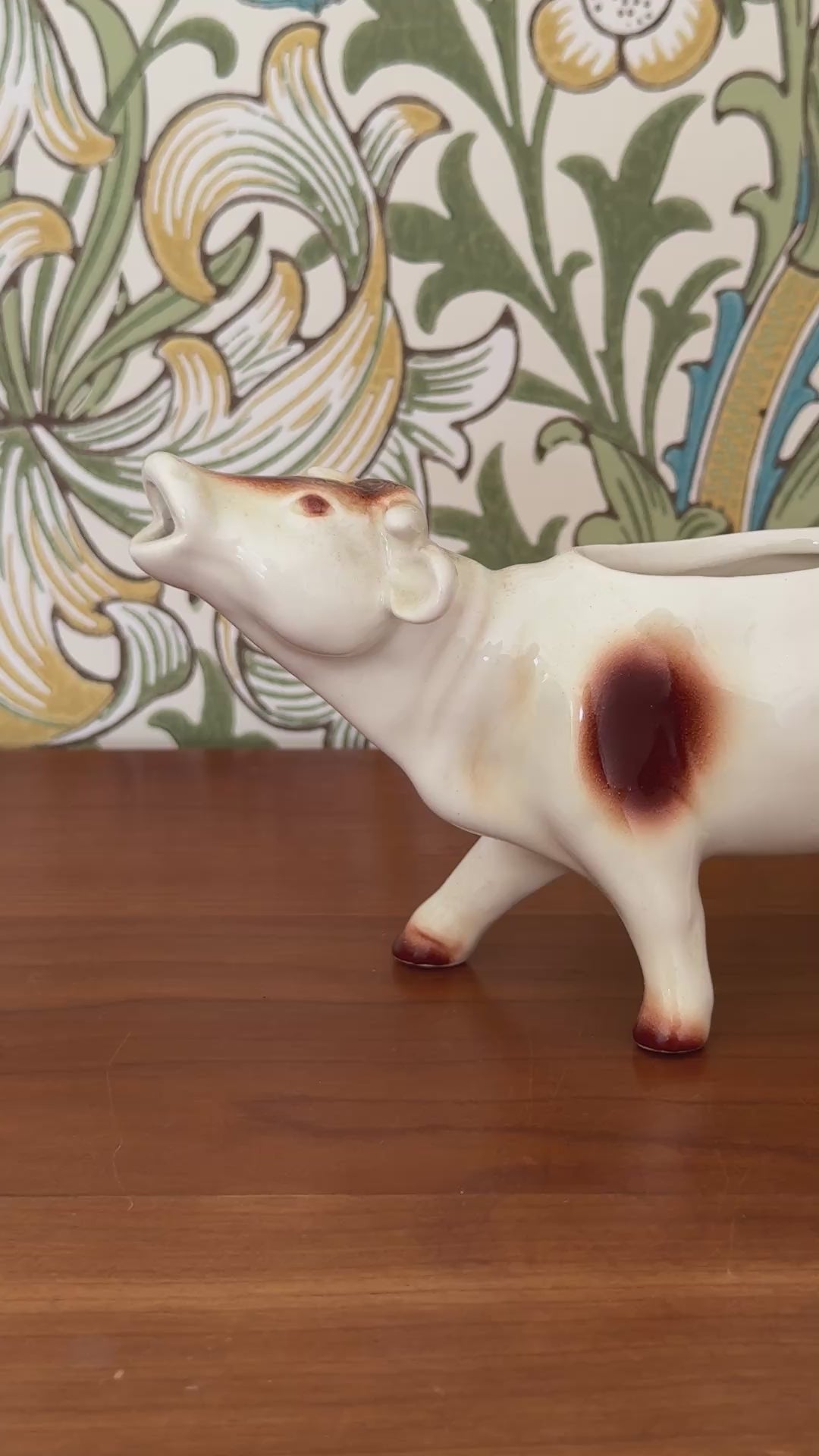 Large Mid-Century Cow Creamer with Brown Patchwork Design – Beautiful Characterful Cottagecore Vintage Piece