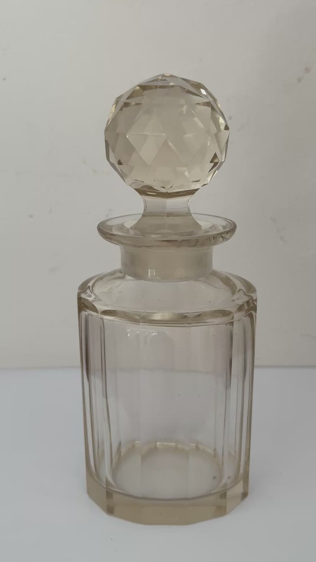 Medium Pretty Vintage Cut Glass Perfume Decanter Collectable