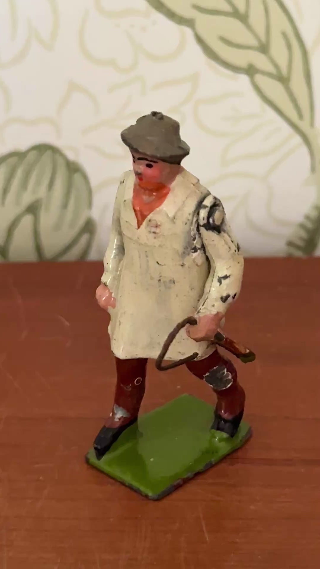 Vintage Britains No. 505 Carter with Whip hand-painted hollow cast lead figure with articulated arm