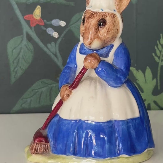 Royal Doulton Mrs Bunnykins “Clean Sweep” DB6 | Endearing Beatrix Potter Rabbit Figurine, 1972